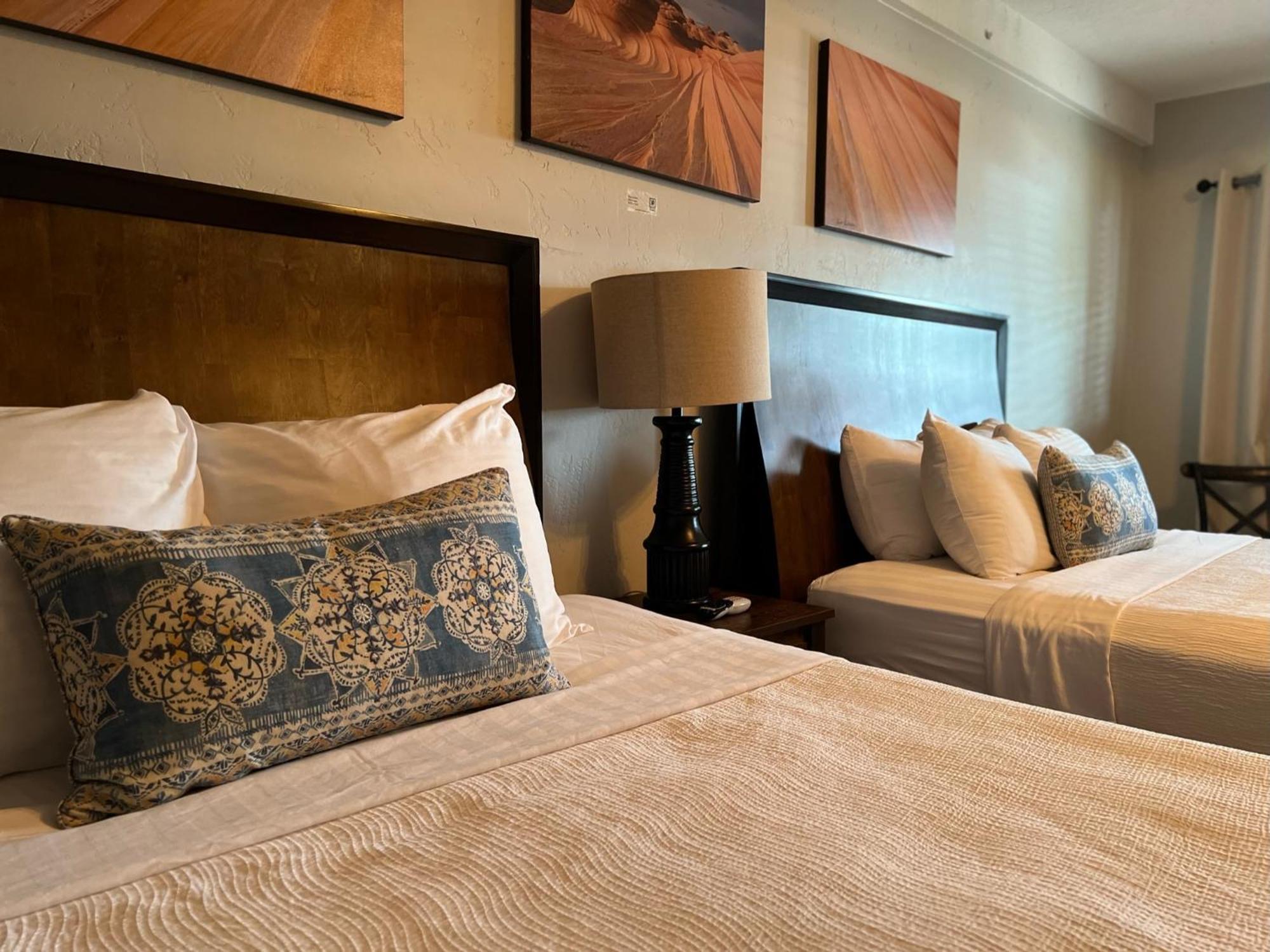 The Flagstone Boutique Inn & Suites 커내브 외부 사진