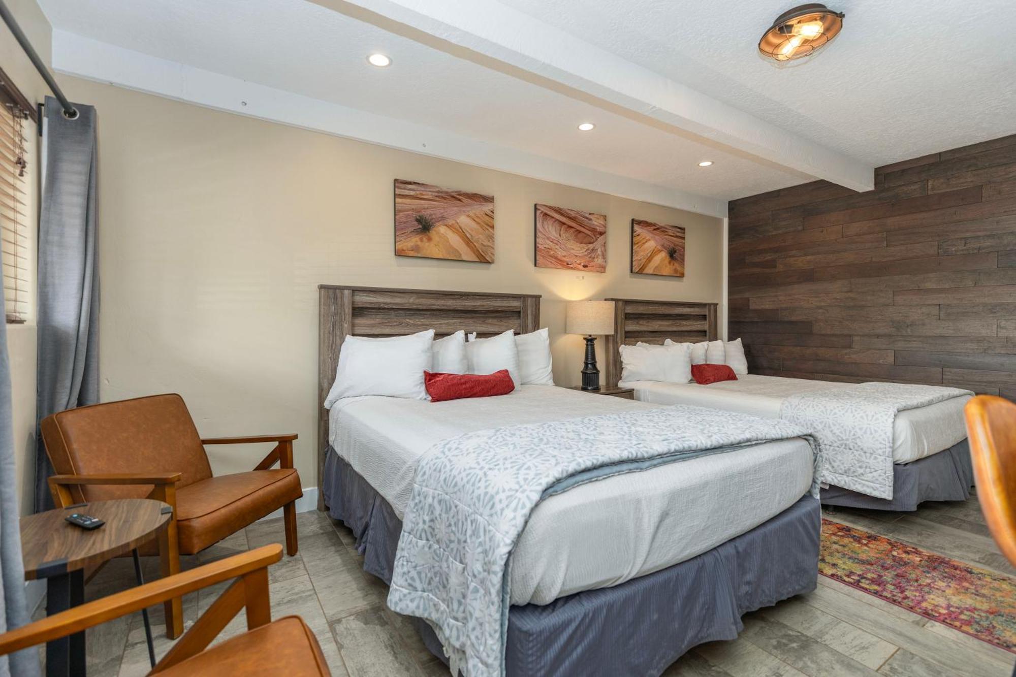 The Flagstone Boutique Inn & Suites 커내브 외부 사진