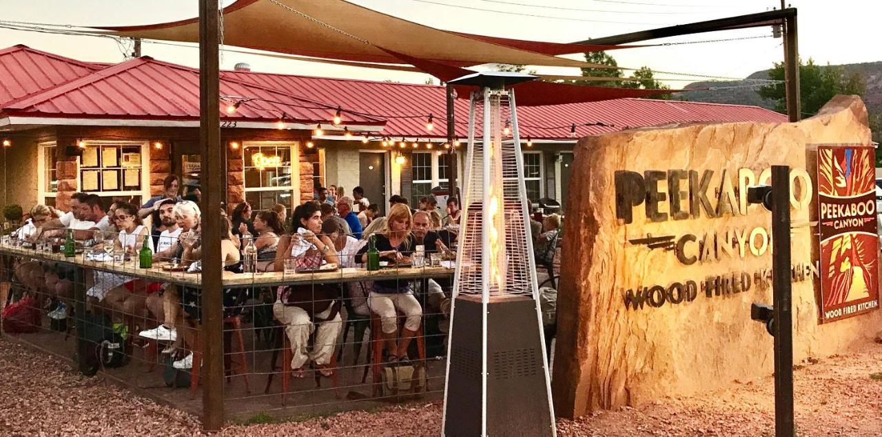 The Flagstone Boutique Inn & Suites 커내브 외부 사진